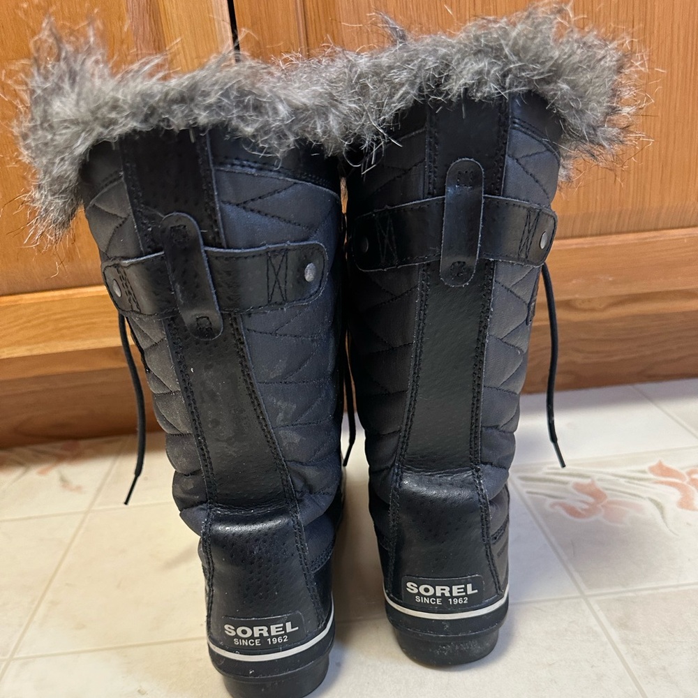 SOREL size 10 winter boots - Picture 2 of 6